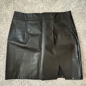 Lulu's Black Faux Leather Skirt